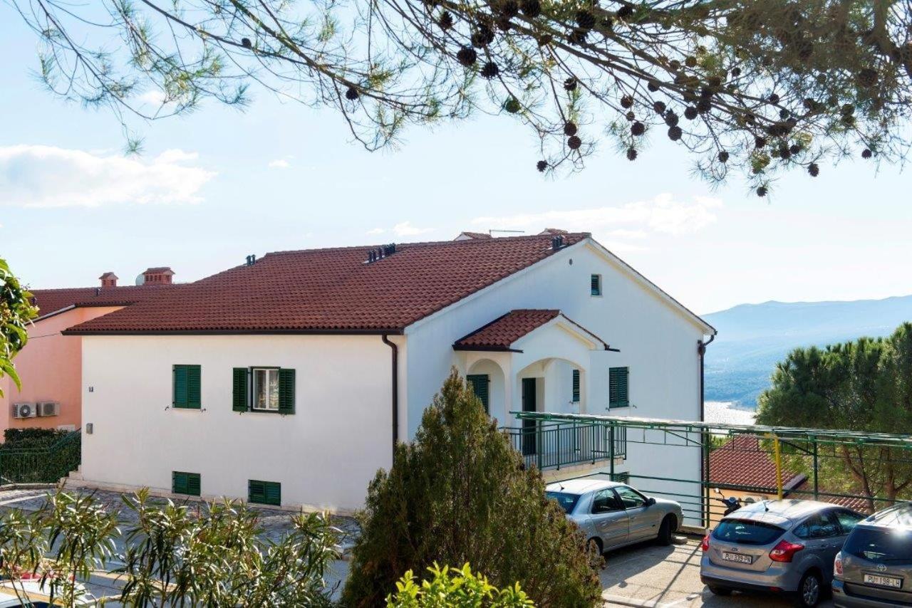 Apartments With A Parking Space Rabac, Labin - 6464 Esterno foto